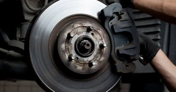 Brake and Light Inspections – What You Need to Know!