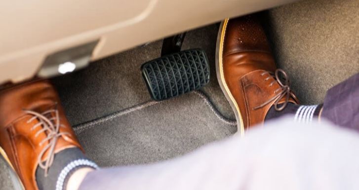 If Your Brake Pedal Suddenly Sinks to The Floor-What To Do?