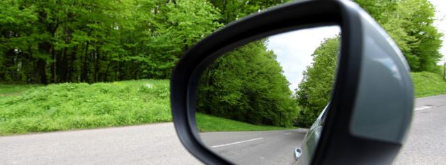 Dual Side Mirrors in Cars: The Purpose, Types, and Legality