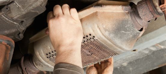 how much is a catalytic converter worth