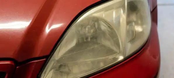 How to Clean Off Car Headlights Oxidation