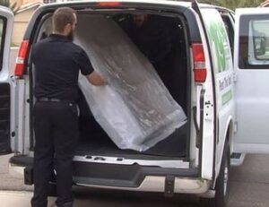 tie mattress on roof rack