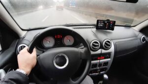 how to launch manual car